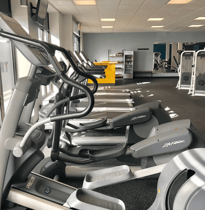 us_Gyms_ParkFitnessGym_6