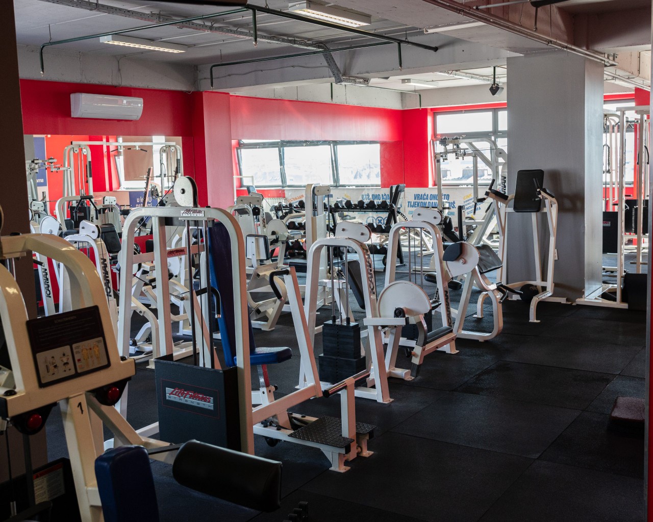 undefined_Gyms_XxlFitnessCentarKvatrić_5