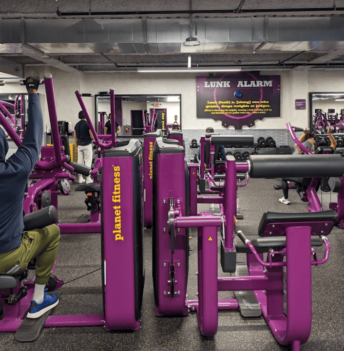 us_Gyms_PlanetFitnessBrooklyn(sunsetPark)_4