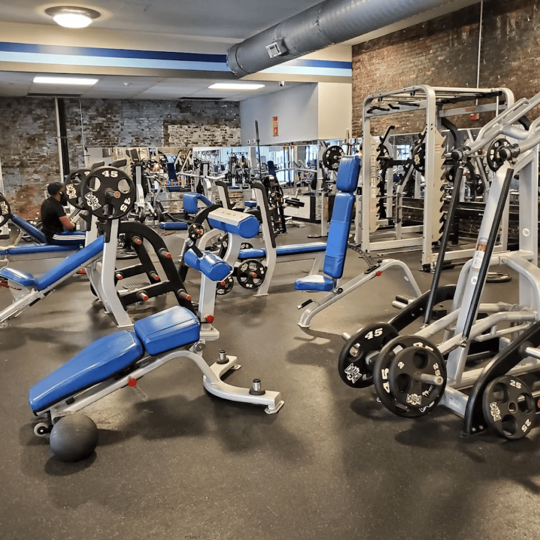 us_Gyms_CrunchFitnessCrownHeights_6