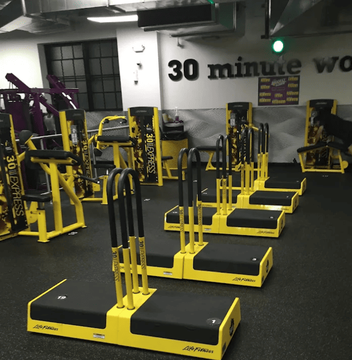 us_Gyms_PlanetFitnessQueens(woodside)_4