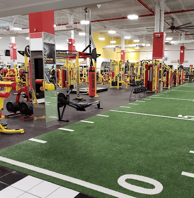 us_Gyms_RetroFitnessForestHills_3