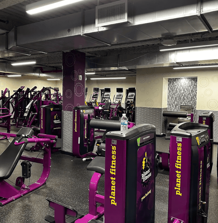 us_Gyms_PlanetFitnessBrooklyn(canarsie)_4
