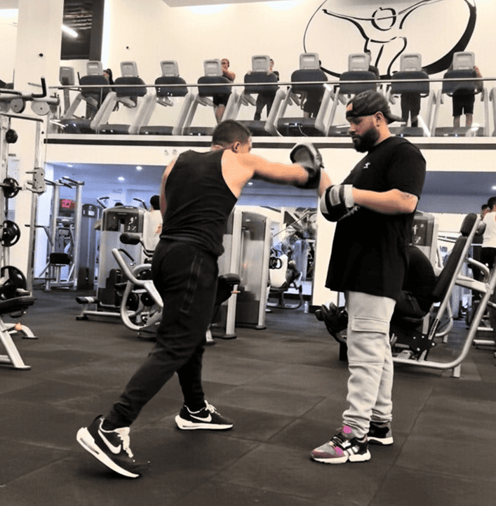us_Gyms_PushFitnessClubNewHydePark_2
