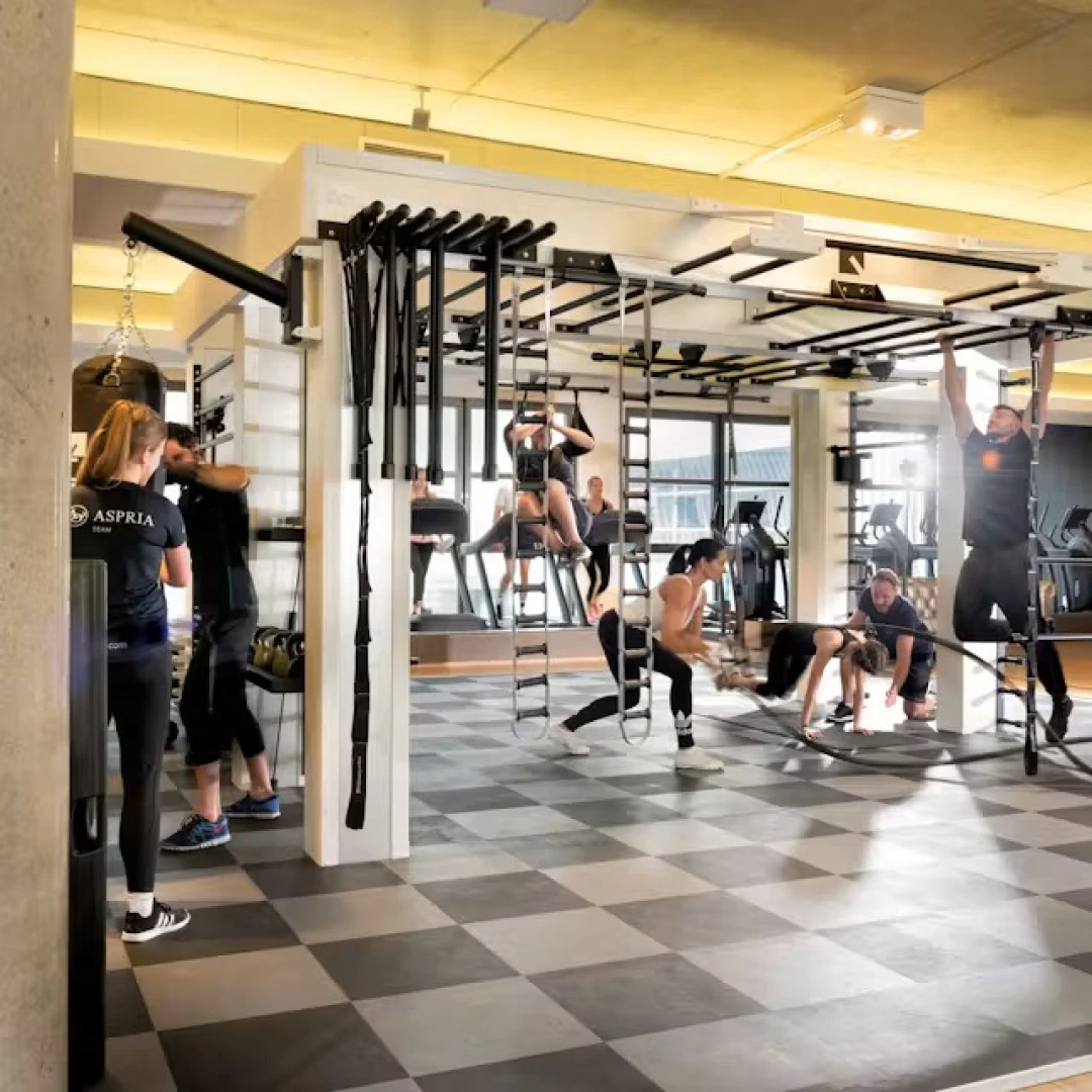 de_Gyms_AspriaBerlinKu'damm_1