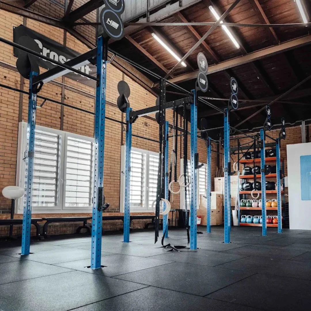 de_Gyms_BlackSheepAthletics_1