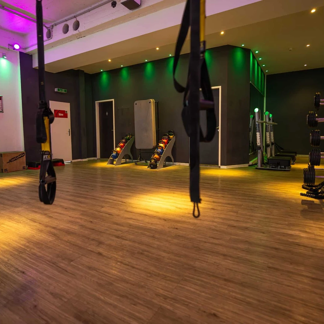 de_Gyms_CleverFitBerlinCharlottenburg_1