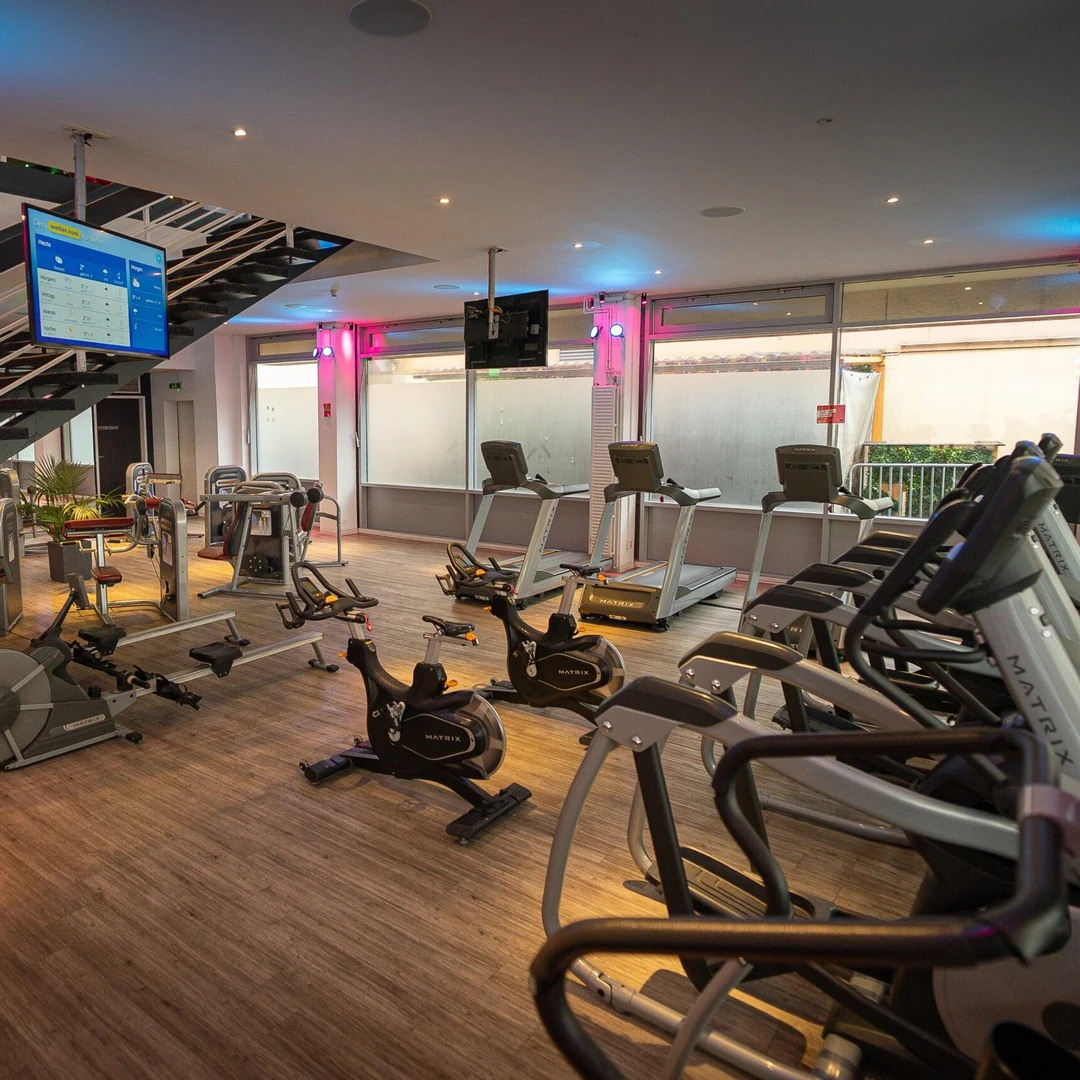 de_Gyms_CleverFitBerlinCharlottenburg_3