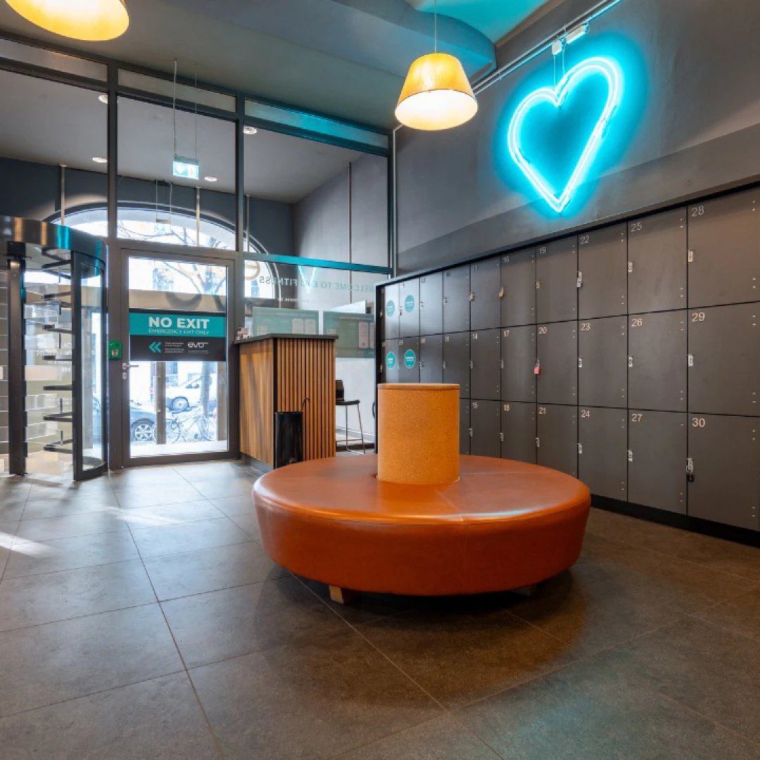 de_Gyms_EvoFitnessBerlinAlexanderplatz_6