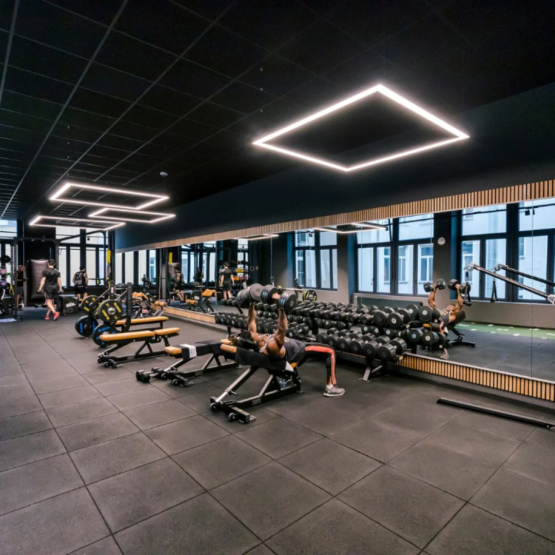 DE_Gyms_EvoFitnessBerlinRosenthalerPlatz_1