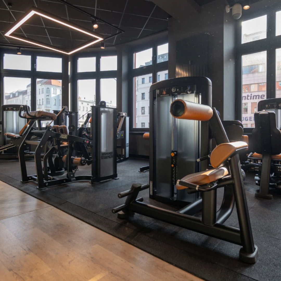 de_Gyms_EvoFitnessBerlinRosenthalerPlatz_0