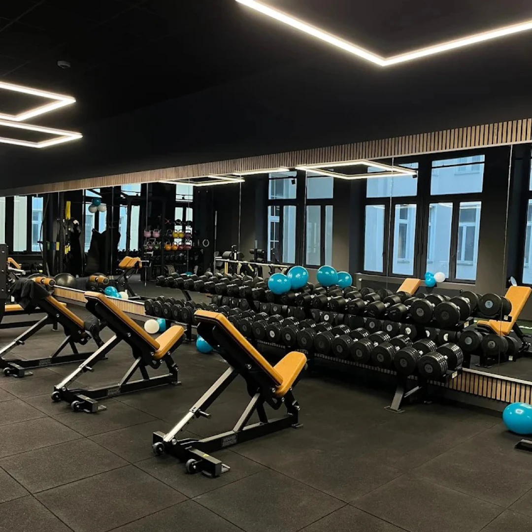 de_Gyms_EvoFitnessBerlinRosenthalerPlatz_1