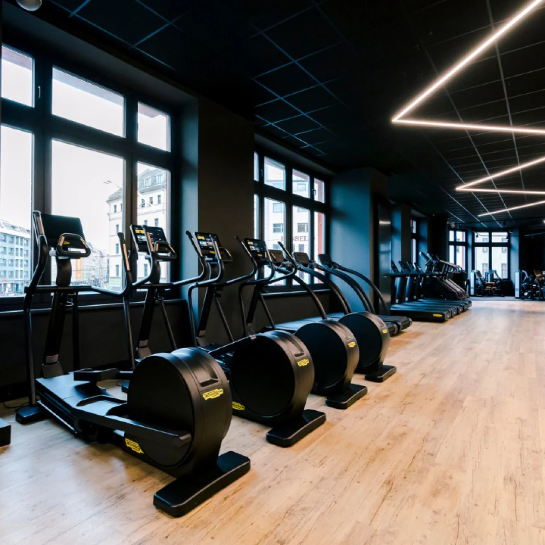 de_Gyms_EvoFitnessBerlinRosenthalerPlatz_2