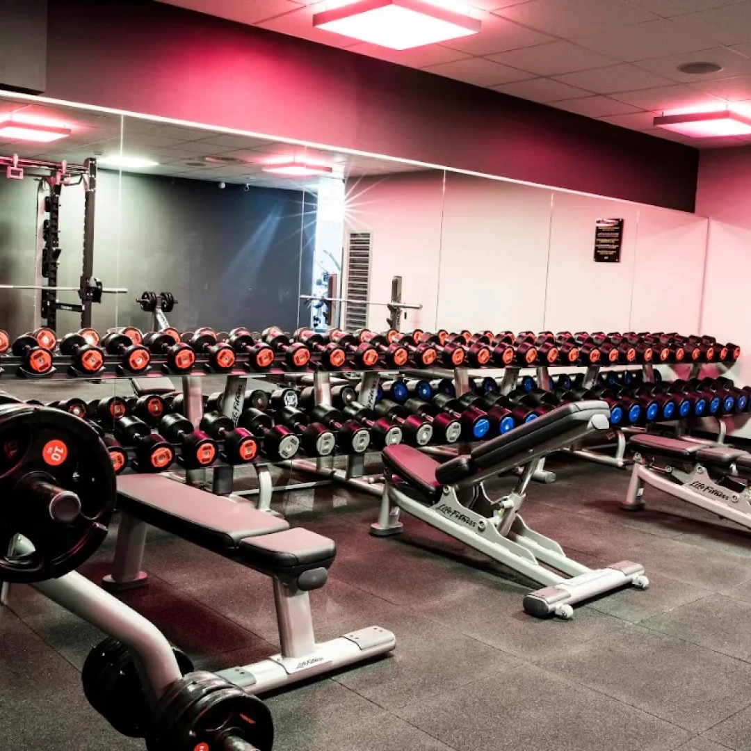 de_Gyms_FitStarFitnessstudioBerlinMoabit_2
