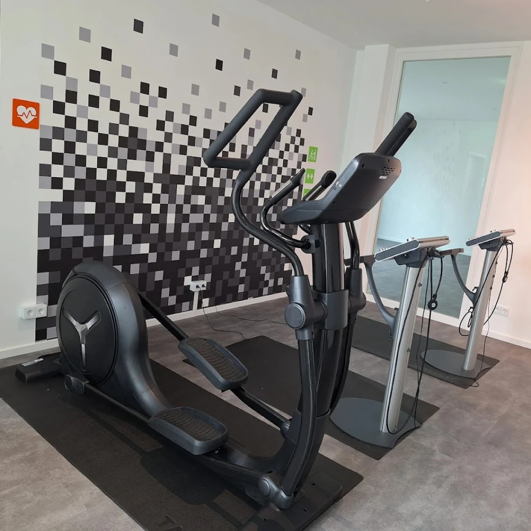 de_Gyms_FitboxBerlinJfkPlatz_2