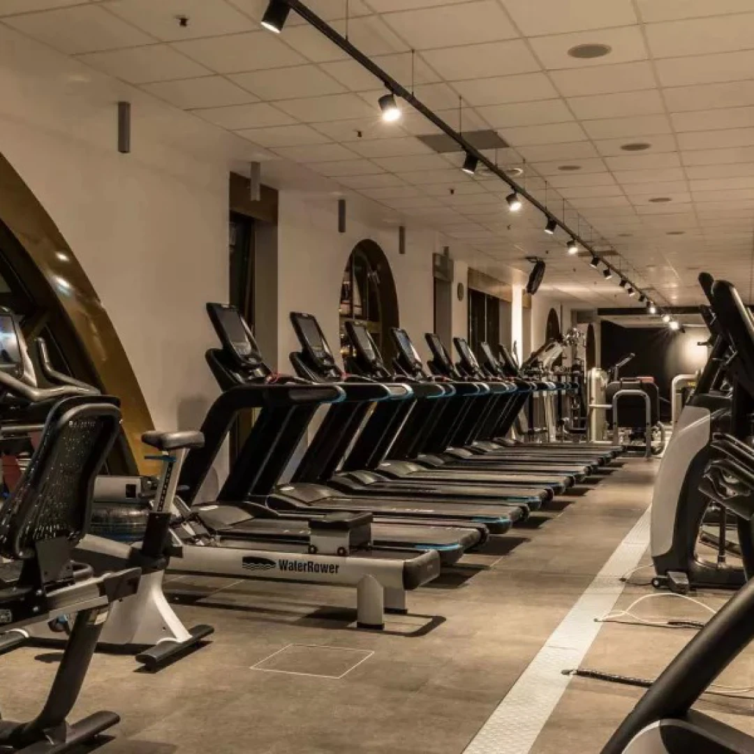 de_Gyms_FitnessFirstBerlinLadiesClubSteglitzImSchloss_1