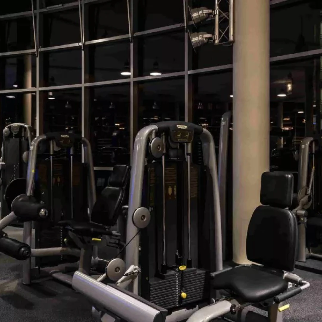 de_Gyms_FitnessFirstBerlinPragerPlatz_1