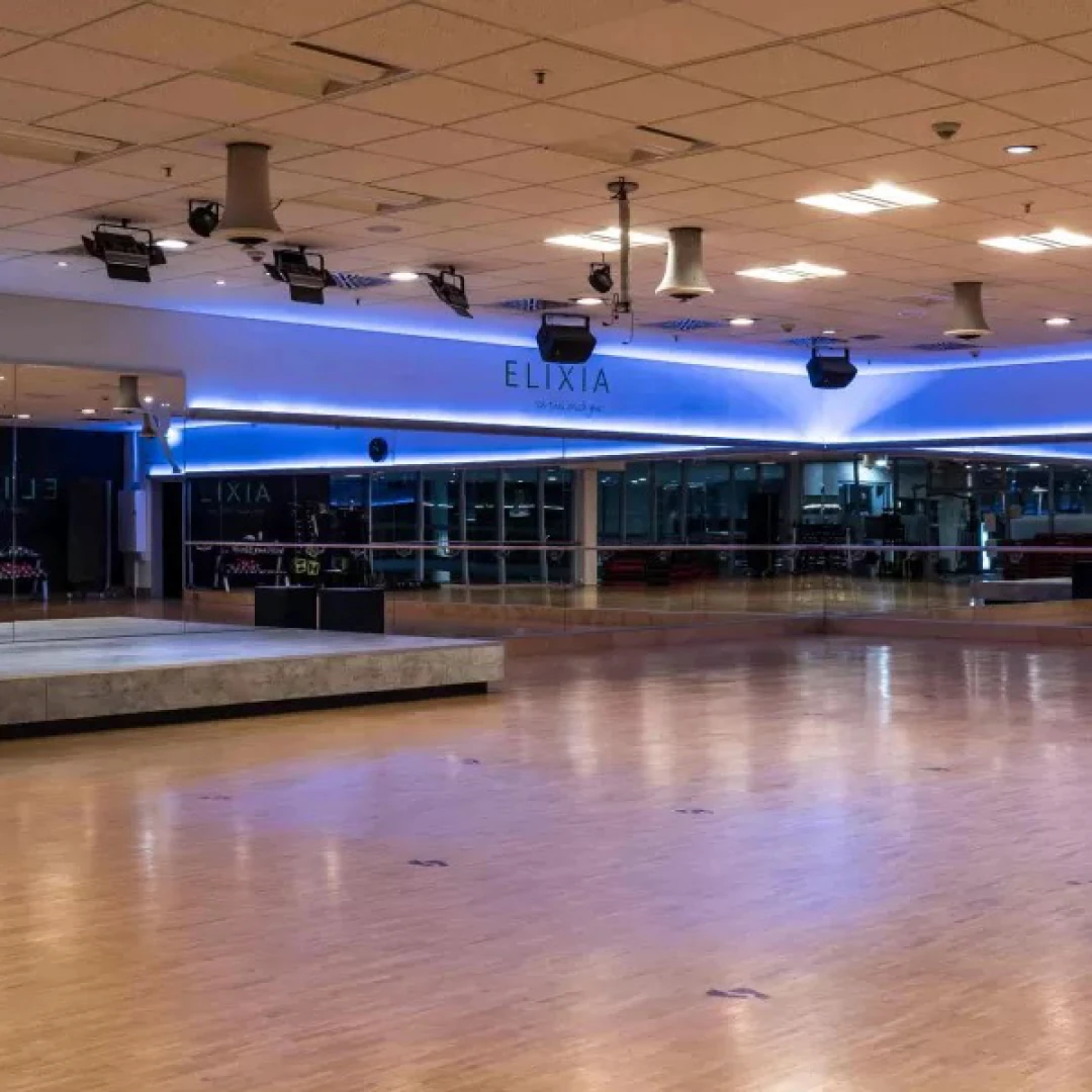 de_Gyms_FitnessFirstBerlinPragerPlatz_3