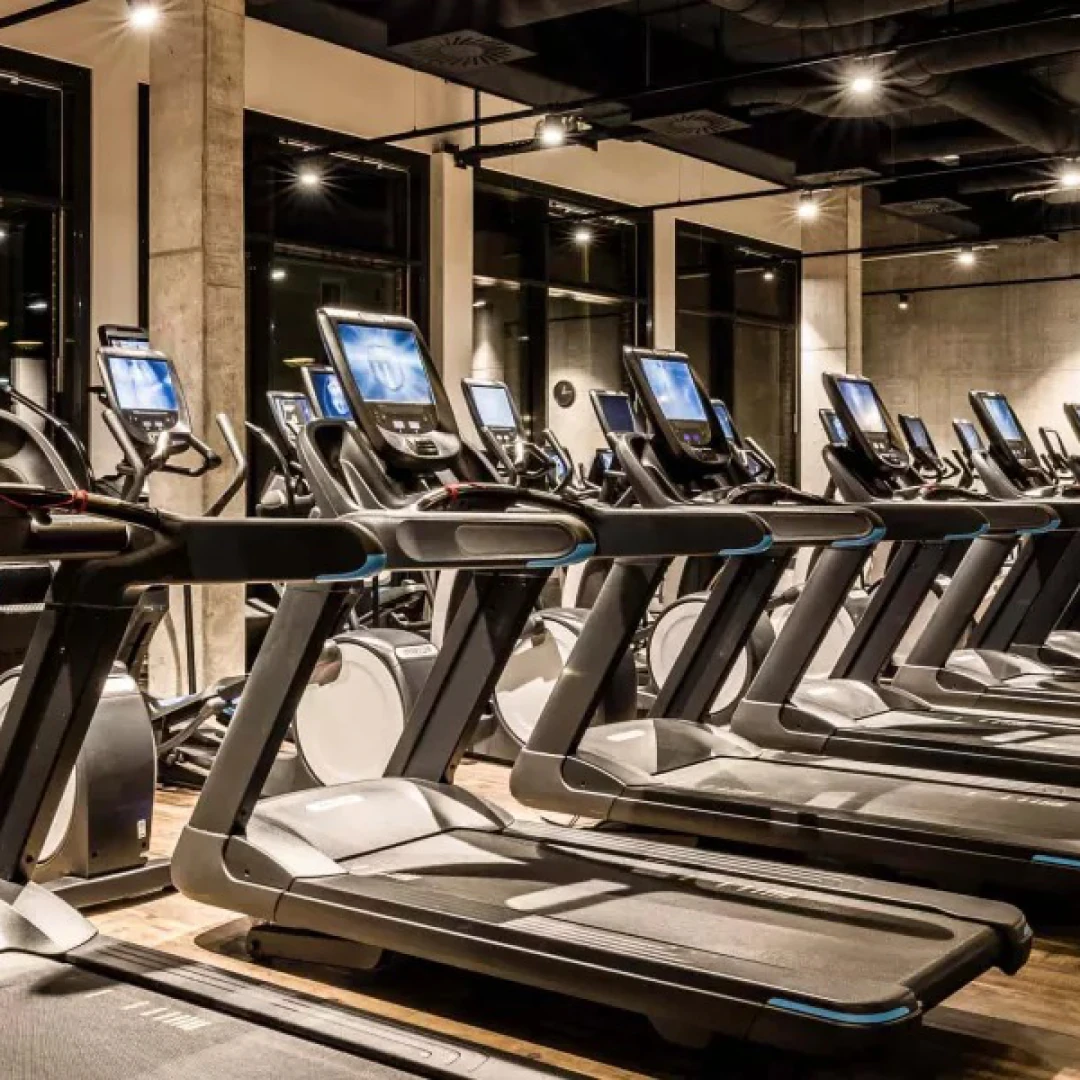 de_Gyms_FitnessFirstBerlinSchöneberg_5