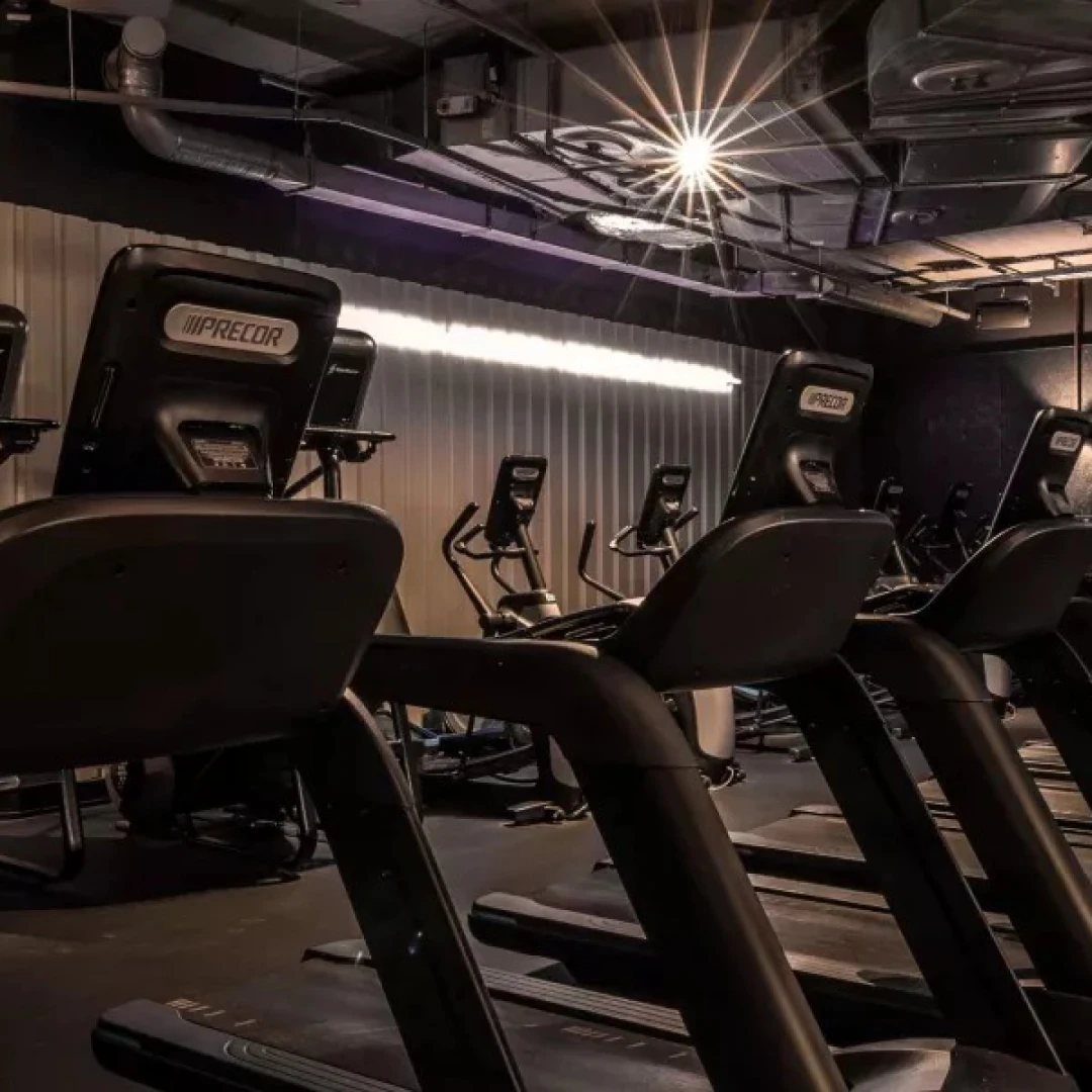 de_Gyms_FitnessFirstBerlinSteglitzWaltherSchreiberPlatz_4