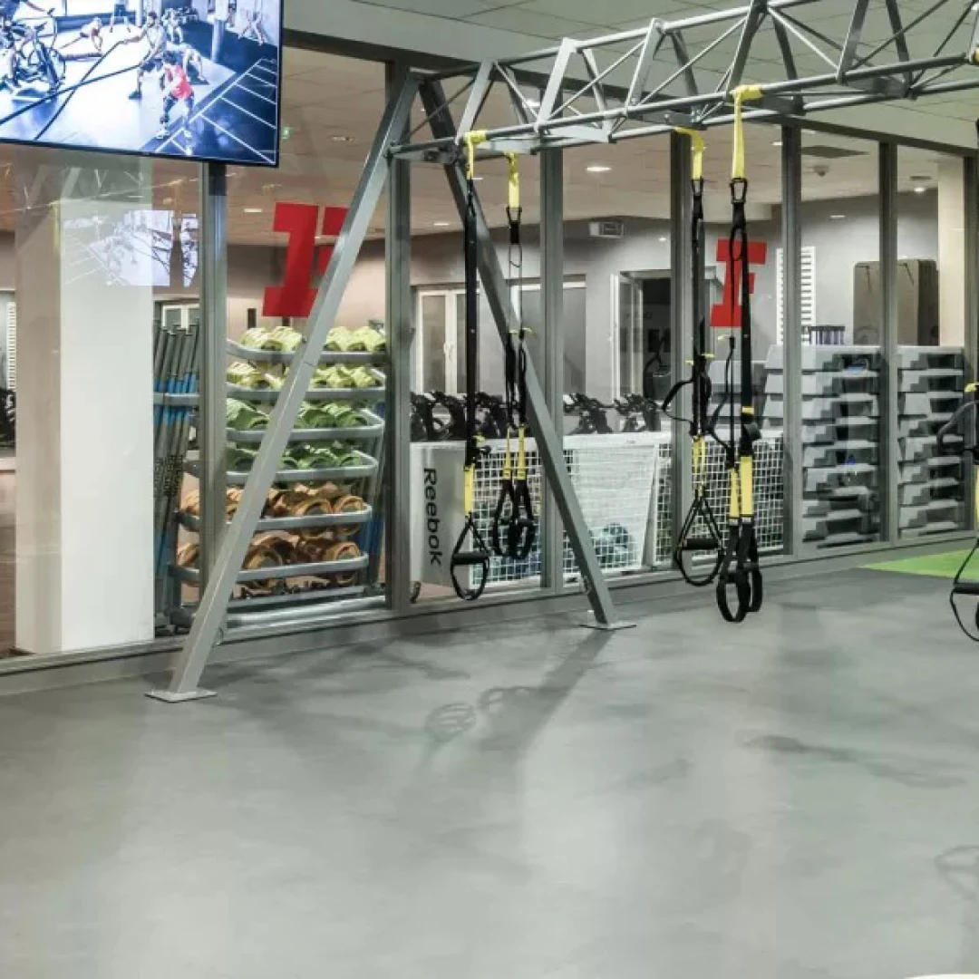 de_Gyms_FitnessFirstBerlinWomenFriedrichshain_0