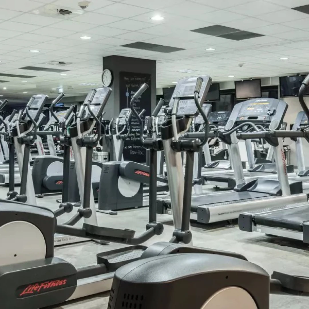 de_Gyms_FitnessFirstBerlinWomenFriedrichshain_3