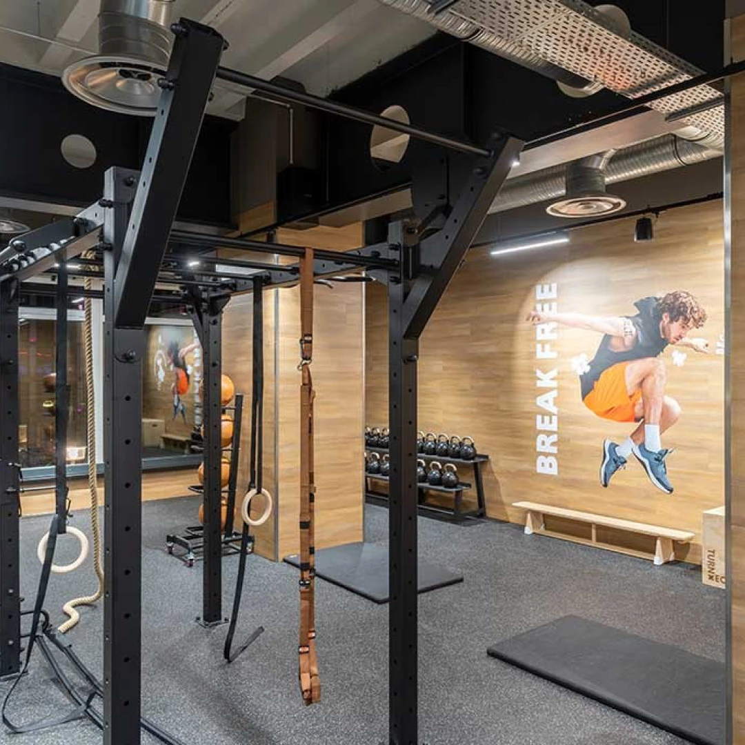 de_Gyms_FitXBerlinAlexanderplatz_3