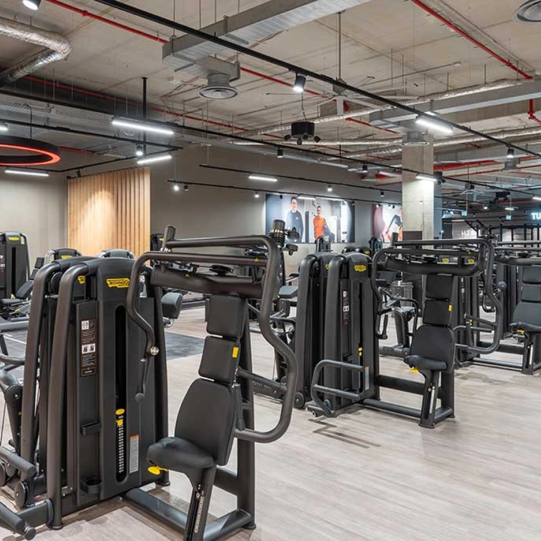 DE_Gyms_FitXBerlinEastSideMall_1