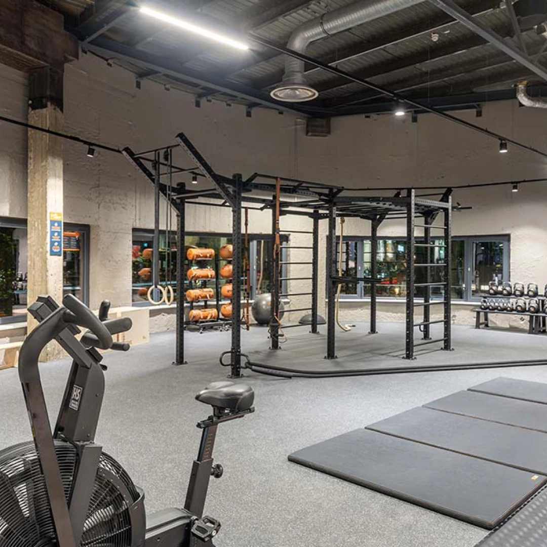 de_Gyms_FitXBerlinKu'damm_3