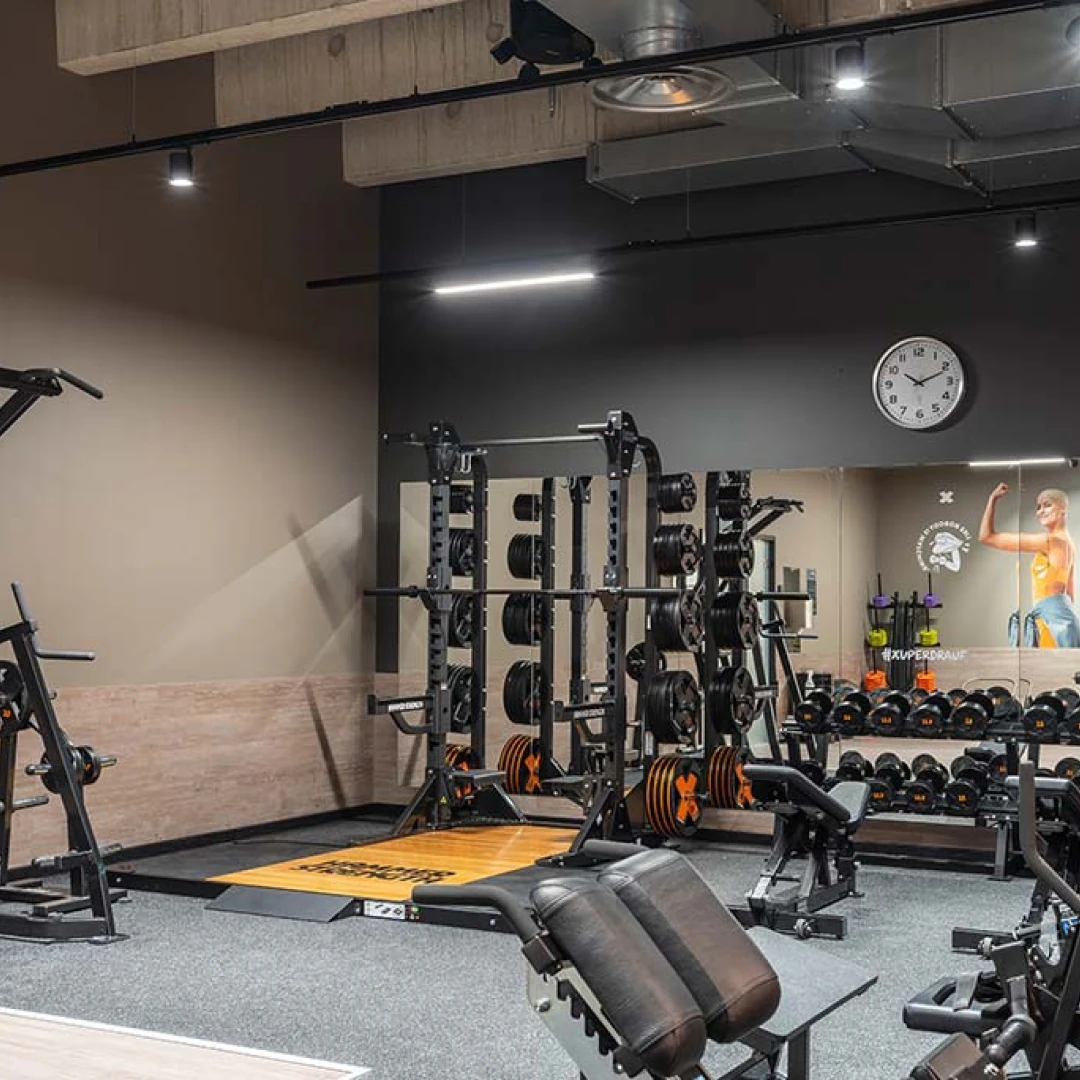 de_Gyms_FitXBerlinTempelhof_1