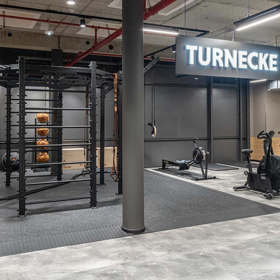 de_Gyms_FitXBerlinTierpark_2