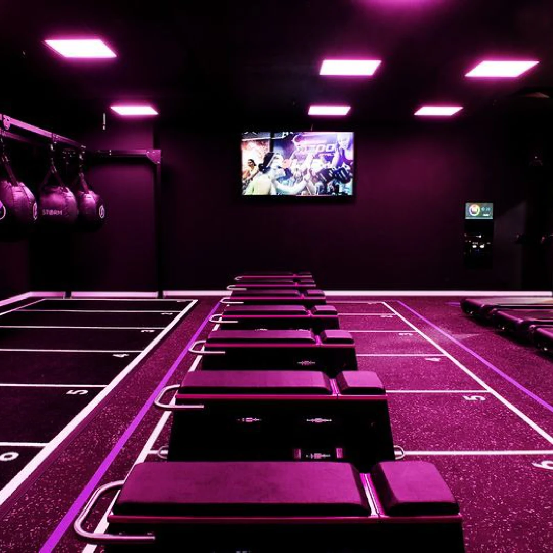 DE_Gyms_HolmesPlaceBerlinNeueWelt_1