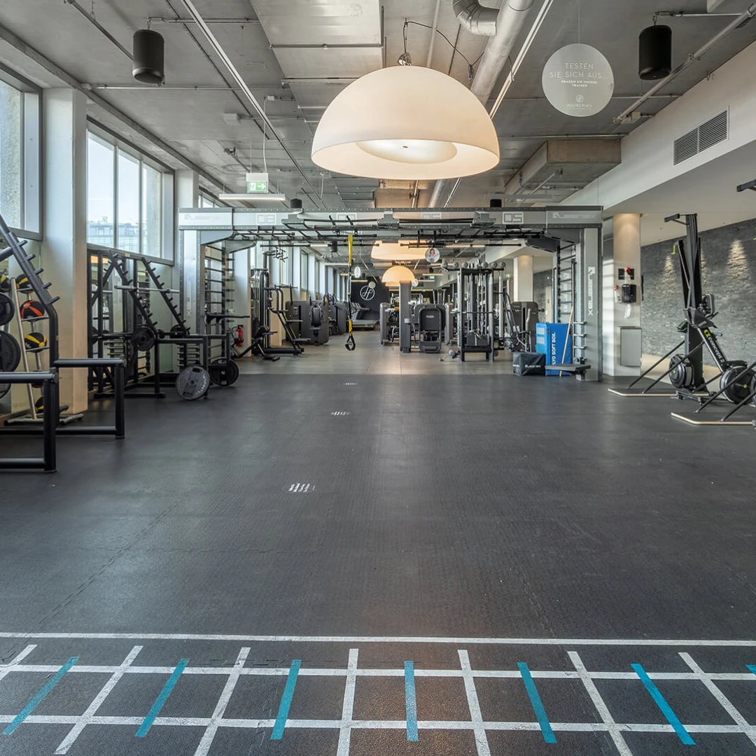DE_Gyms_HolmesPlaceBerlinSchlossstrasse_1