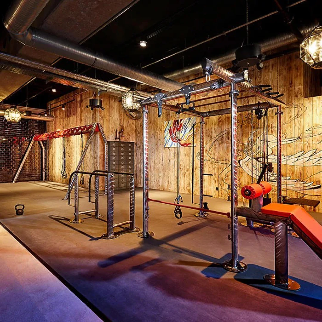 de_Gyms_JohnReedFitnessBerlinGesundbrunnen_1