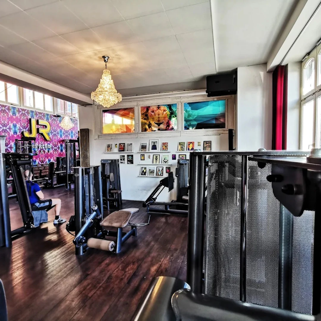 de_Gyms_JohnReedFitnessBerlinPrenzlauerBerg_1