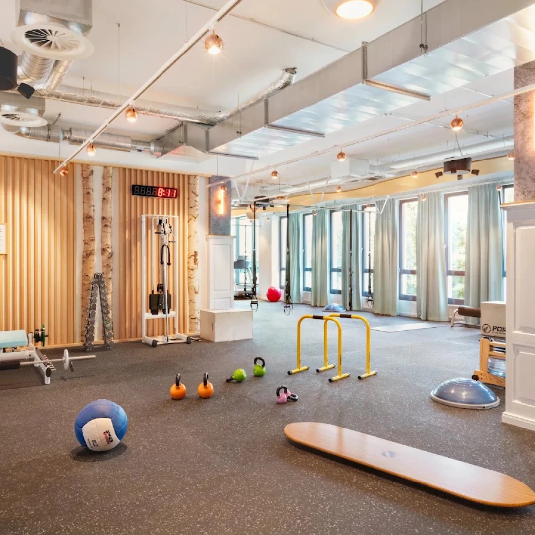 de_Gyms_JohnReedFitnessBerlinWomen'sClubPrenzlauerBerg_0