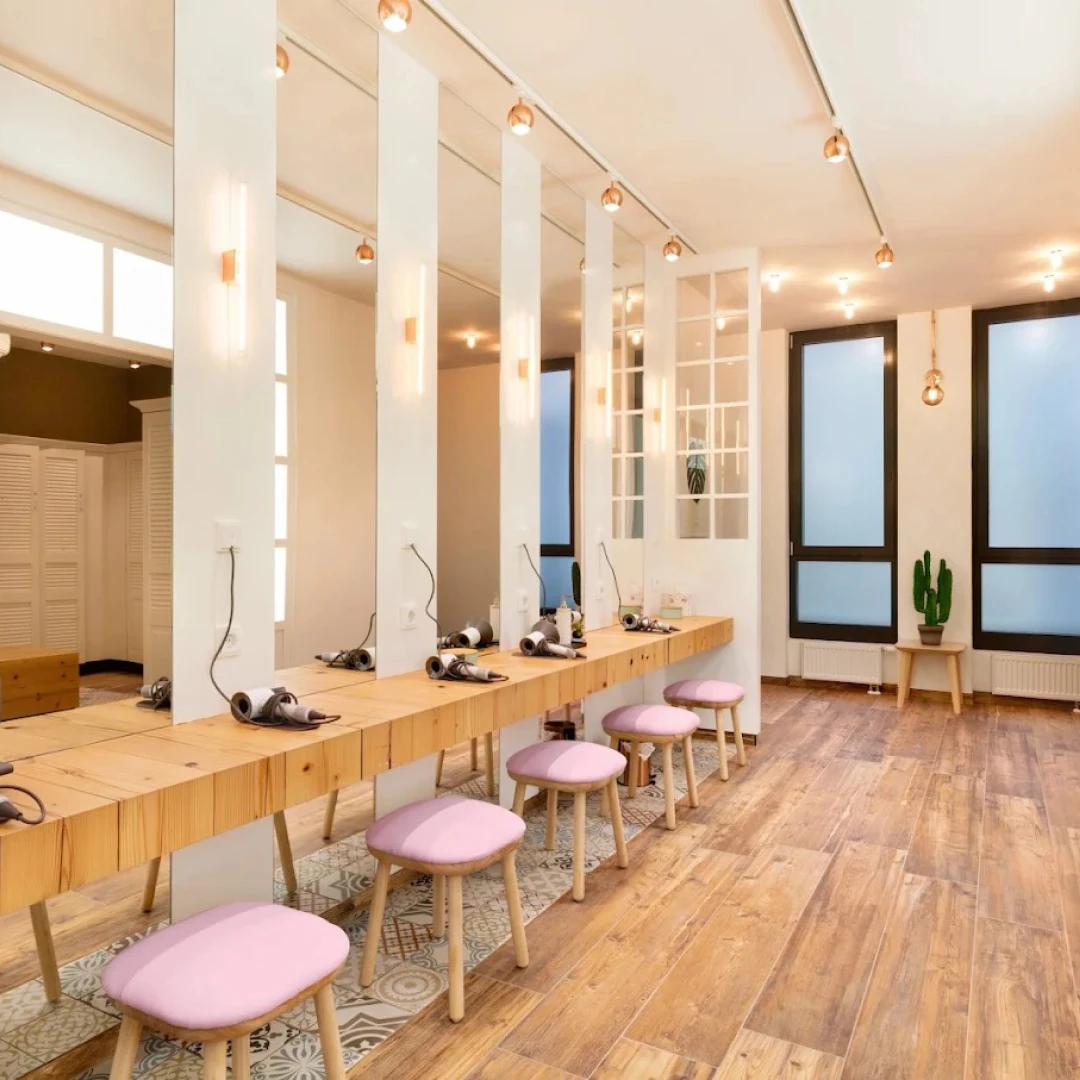 de_Gyms_JohnReedFitnessBerlinWomen'sClubPrenzlauerBerg_5