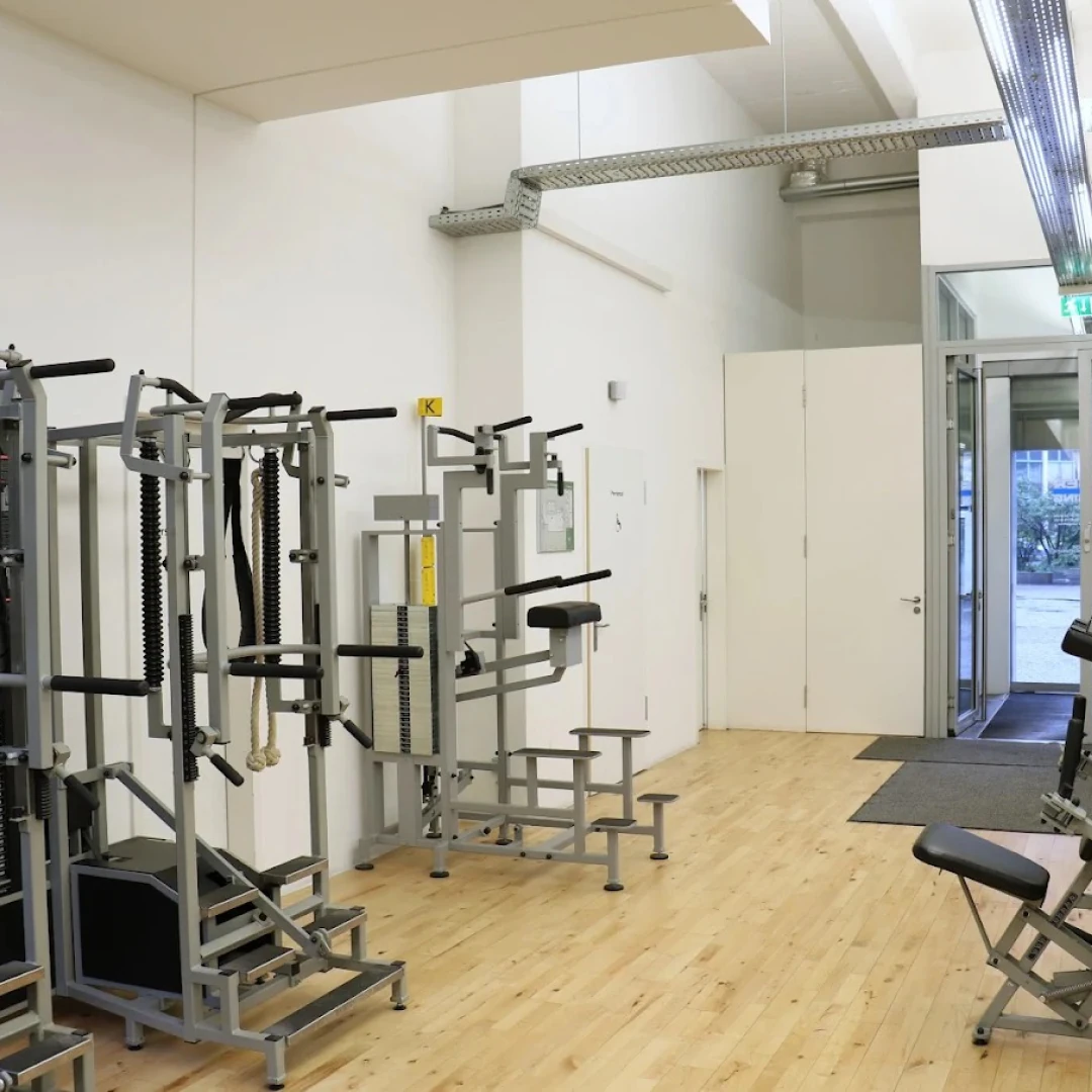de_Gyms_KieserTrainingBerlinCharlottenburg_2