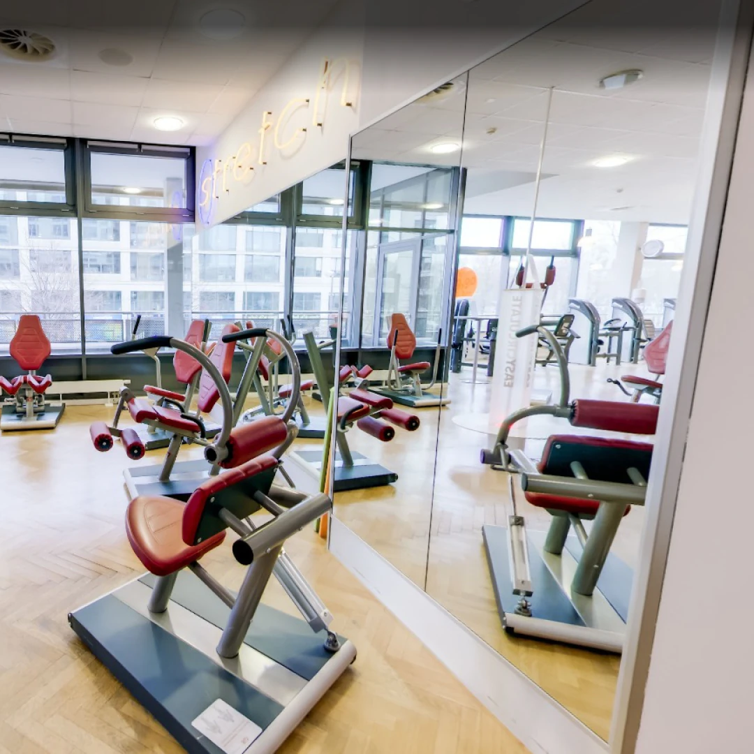 de_Gyms_LadyCompanyFitnessFuerFrauenStudioMitteAlexanderplatz_3