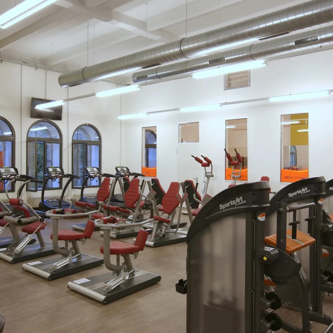 DE_Gyms_LadyCompanyFitnessFuerFrauenStudioPrenzlauerBerg_1