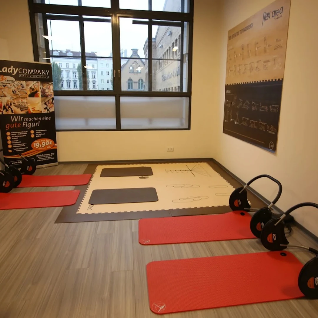 de_Gyms_LadyCompanyFitnessFuerFrauenStudioPrenzlauerBerg_3