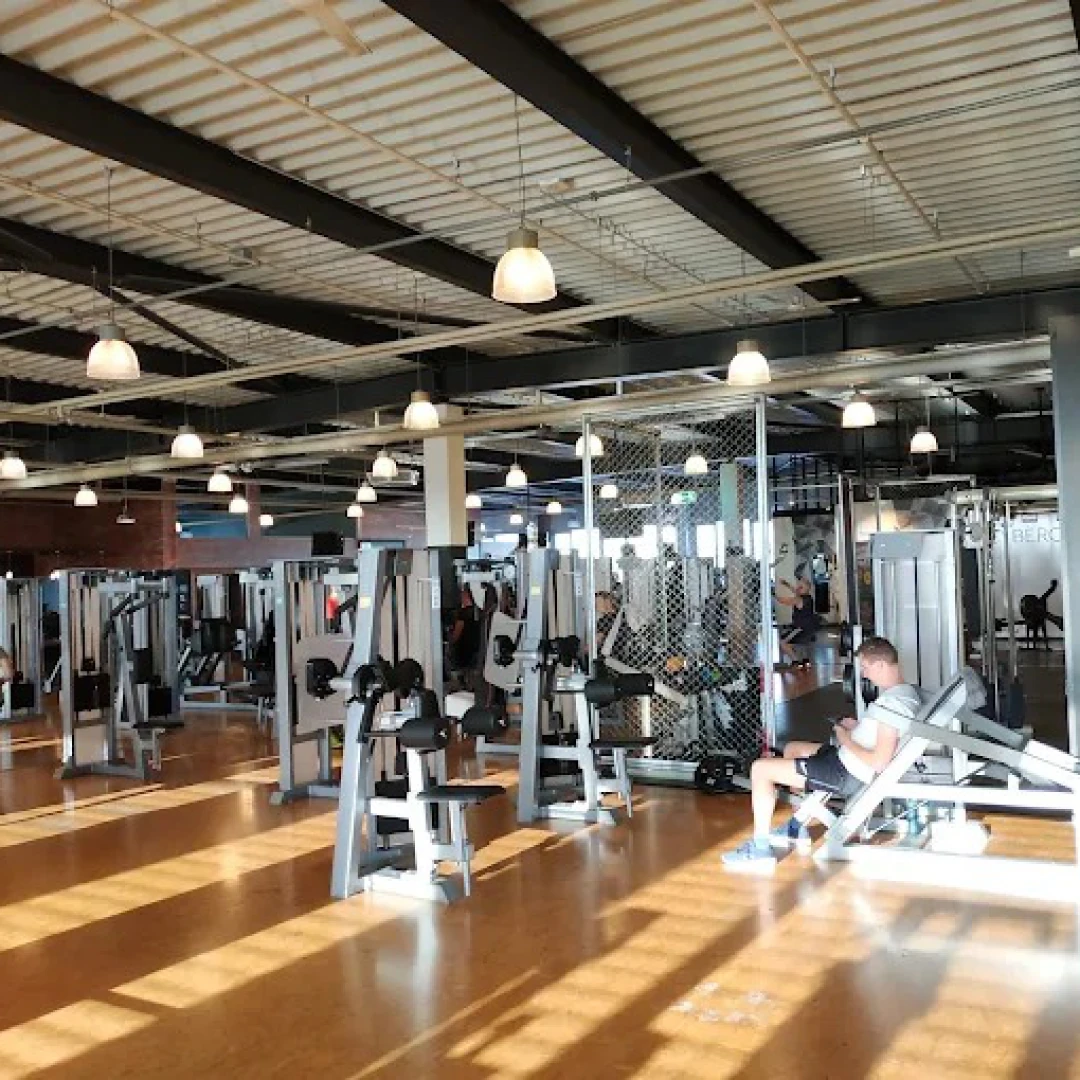 de_Gyms_McFitBerlinAdlershof_1