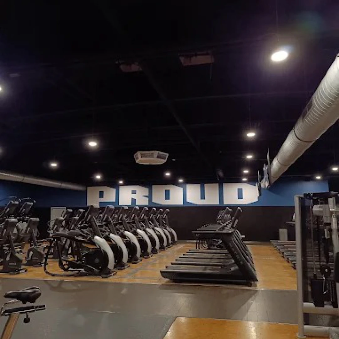 de_Gyms_McFitBerlinHaselhorst_2