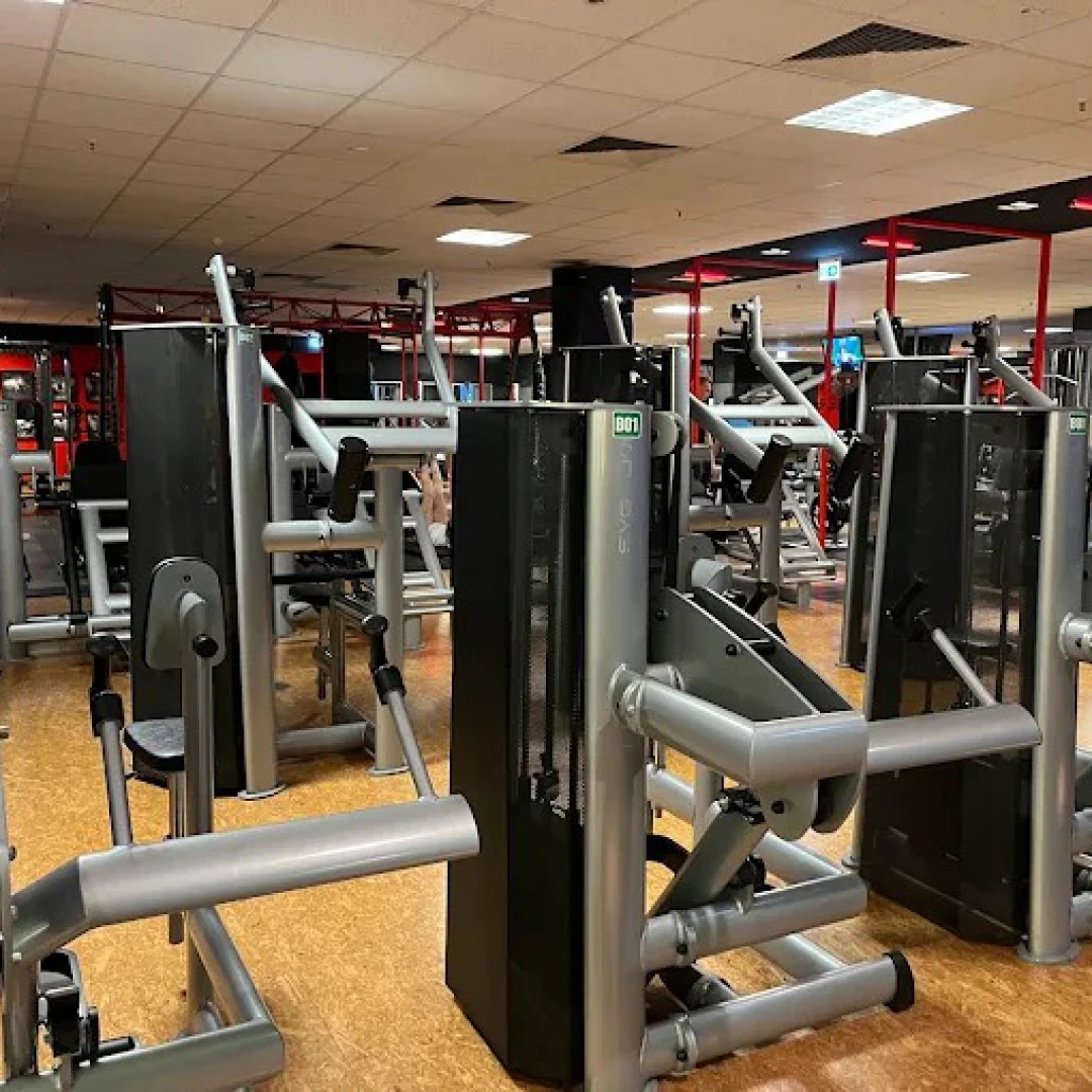 de_Gyms_McFitBerlinHohenschoenhausen_0