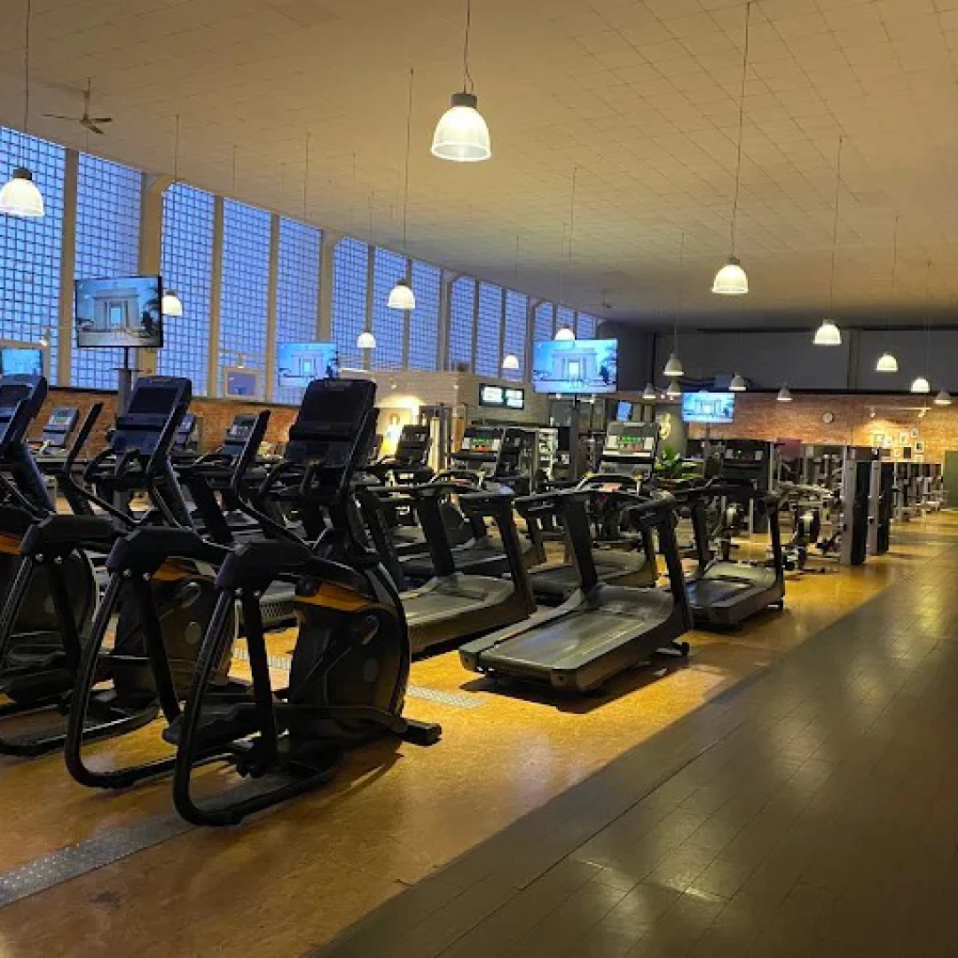 de_Gyms_McFitBerlinReinickendorf_4