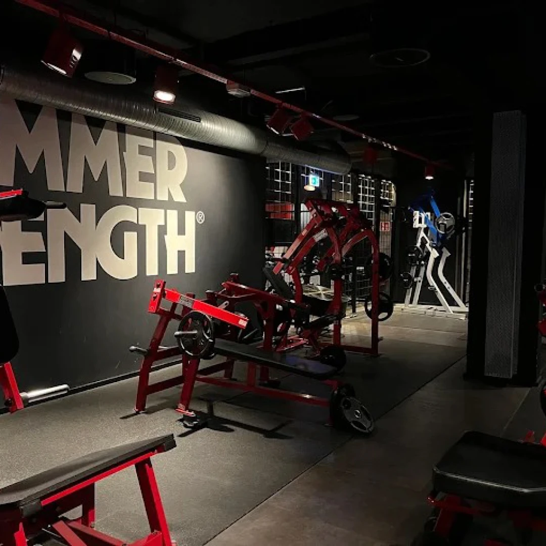 de_Gyms_McFitBerlinStadtmitte_1