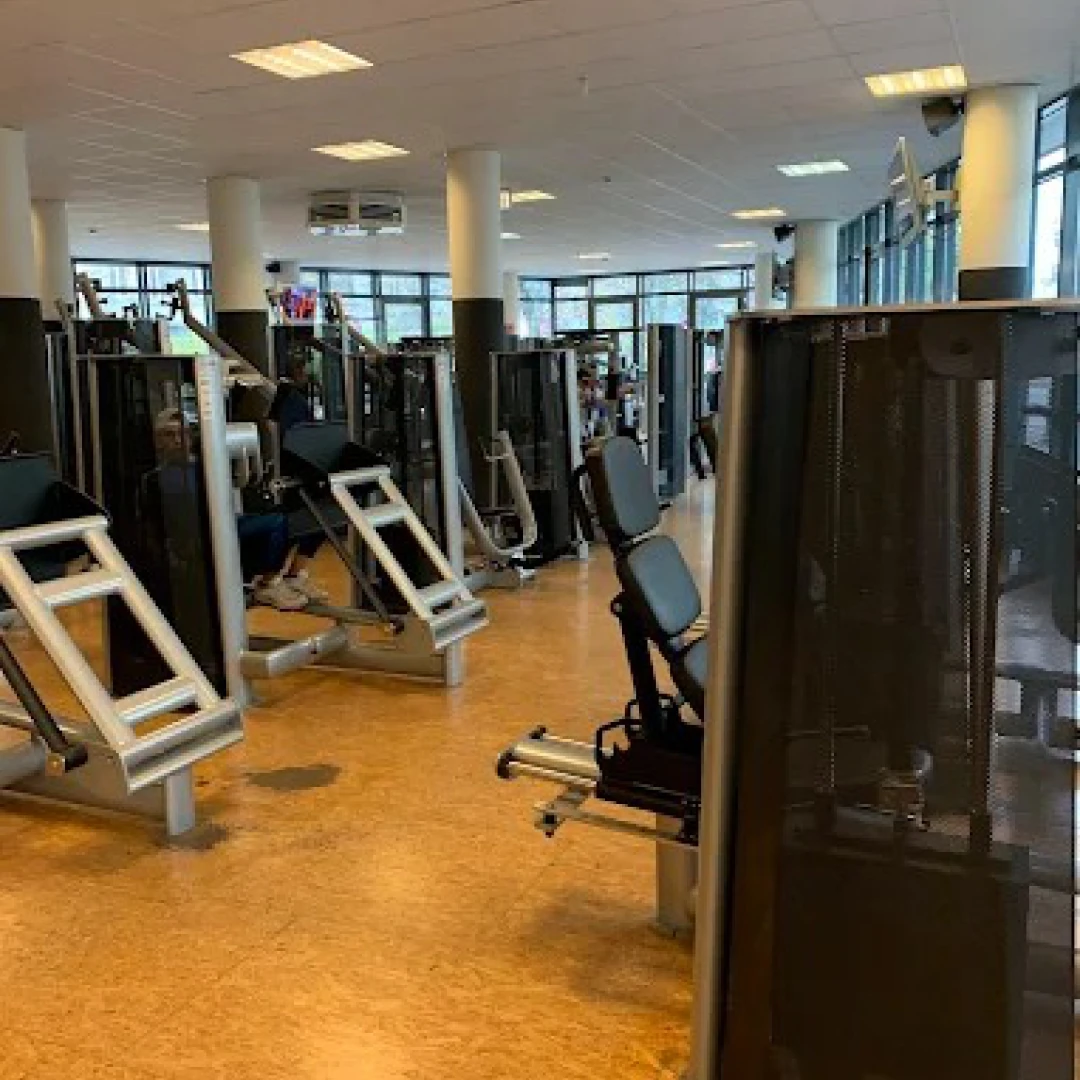 de_Gyms_McFitBerlinWilmersdorf_0