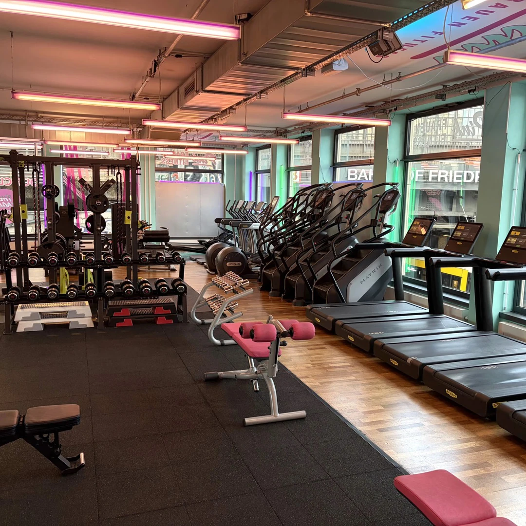 DE_Gyms_PinkFrauenFitnessBerlinMitte_1