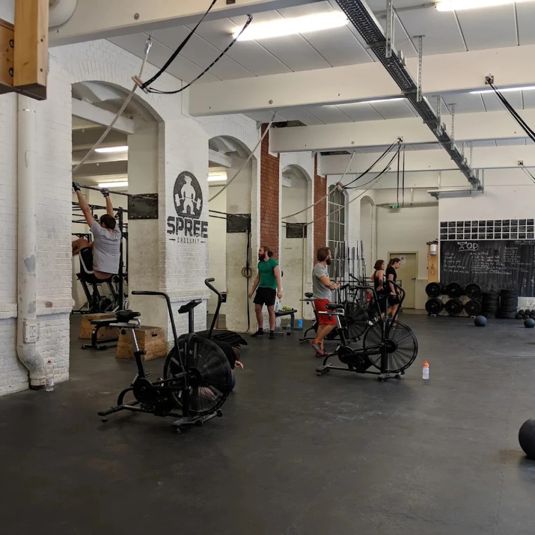 de_Gyms_SpreeIntenseFitness_1