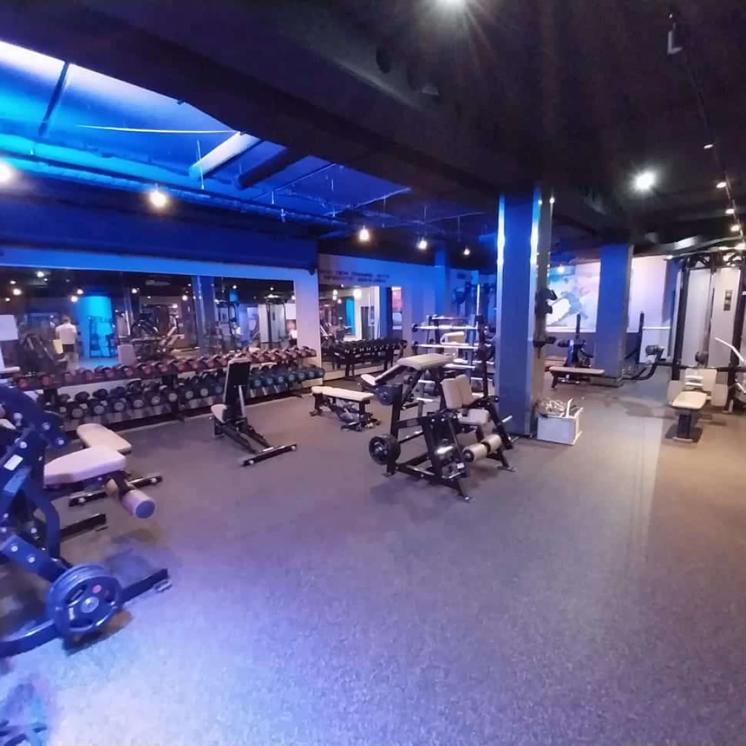 DE_Gyms_CleverFitHamburgNiendorf_1